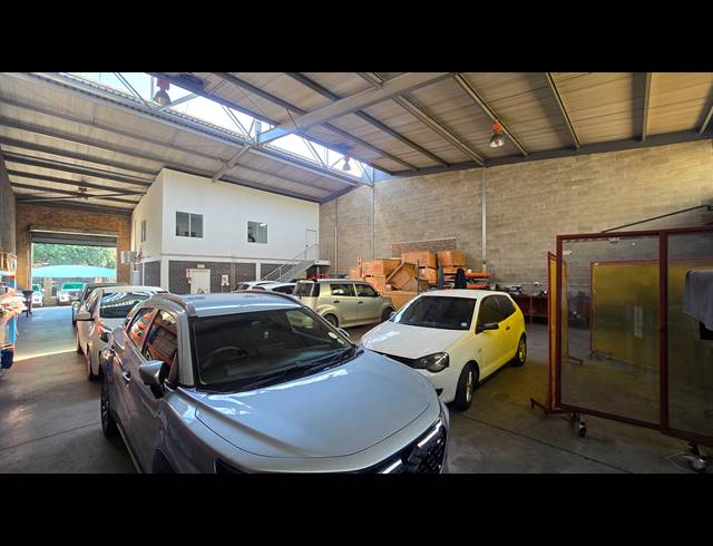 820M² WAREHOUSE TO LET IN SPARTAN